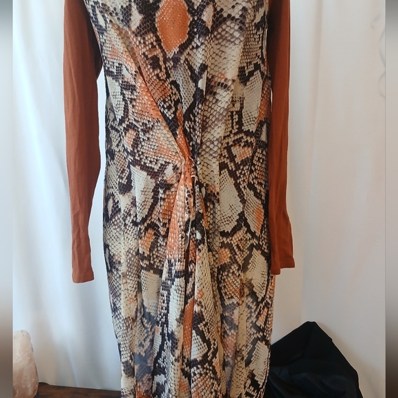 SHEIN Duster Hi Low Outter Wear Styled Look Snakeskin Orange Blk Sz L - Picture 9 of 13